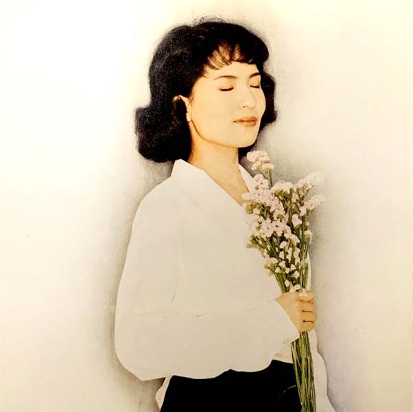 何方 – 1993 – 表达 [HKG-8205][瑞星唱片][台首版][套图][WAV+CUE]